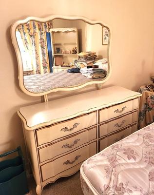 Lot #161 Vintage French Provincial Bedroom Dresser with Mirror