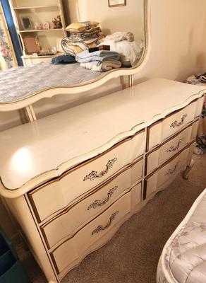 Lot #161 Vintage French Provincial Bedroom Dresser with Mirror