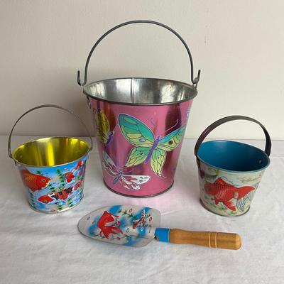 D920 Lot of J. Chein Metal Decorative Sand Pails