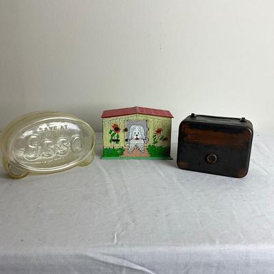 D955 Lot of Three Vintage Banks