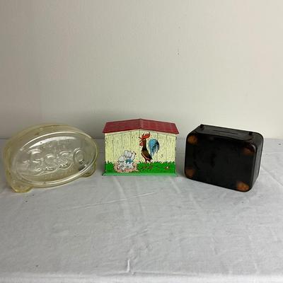D955 Lot of Three Vintage Banks