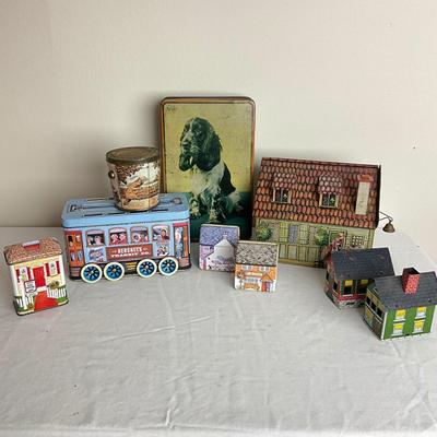 D957 Lot of Vintage Tin Candy Boxes and German Houses