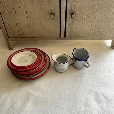 D961 Antique Doll Furniture with Miniature Enamelware Accessories