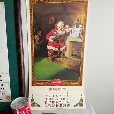 D974 Vintage Coca cola Advertising Calendars Radio, Caps, Openers
