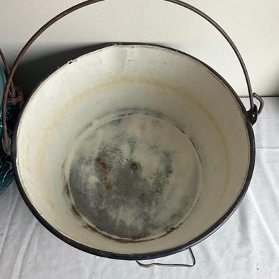 D1002 Antique Crysolite Green Swirl Graniteware Pots