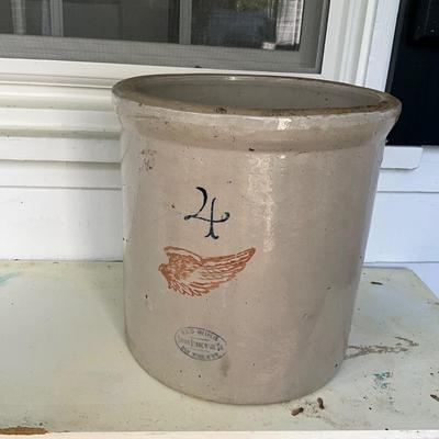 P1014 Large 4 gallon Redwing Crock