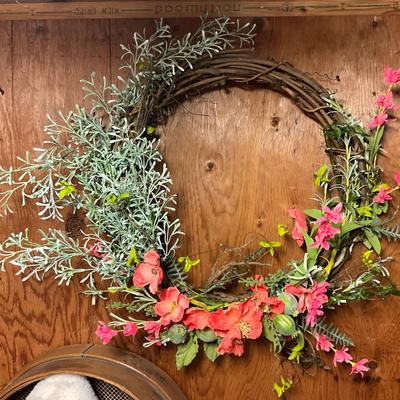 G1053 Pink and Coral Peach Poppy Flower Wreath