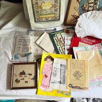 G1097 Large Lot of Needlepoint & Crossstitch
