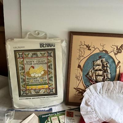 G1097 Large Lot of Needlepoint & Crossstitch