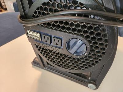 Lot #192 LASKO Blower with 2 extra outlets