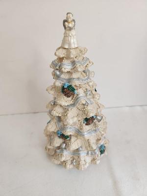 Lot #193 San Francisco Music Box Company - Winterfrost Tree Music Box - works