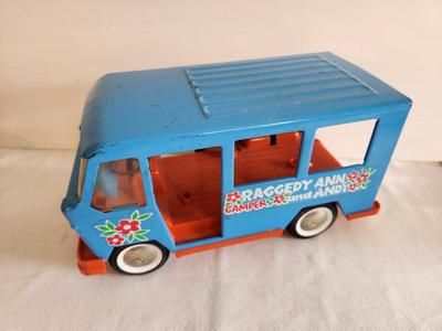 Lot #196 Vintage Raggedy Ann/Andy Buddy-L Camper
