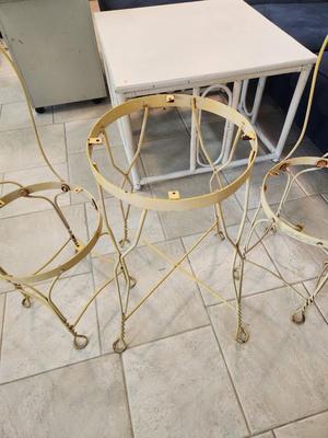 Lot #198 Antique Ice Cream Table/Chair Set