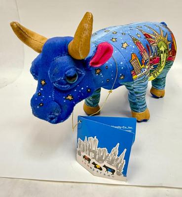 VTG 2000 Cow Parade Plush 8" Cow Big Apple New York Art Exhibit Cows Tag Stuffed