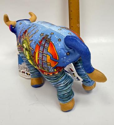 VTG 2000 Cow Parade Plush 8" Cow Big Apple New York Art Exhibit Cows Tag Stuffed