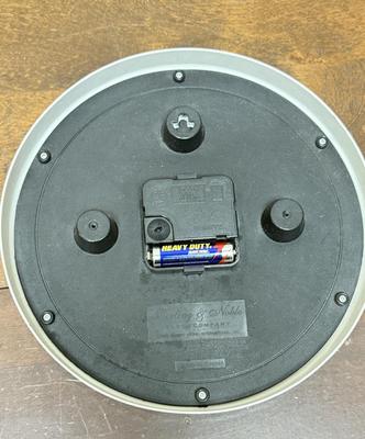 Sterling and Noble Battery Powered Wall Clock