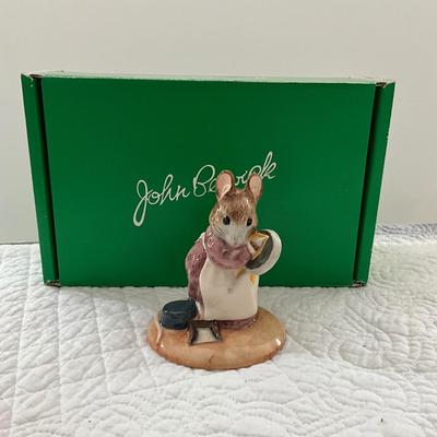 UBA1269 Beatrix Potter Hunca Munca Mouse Figurine