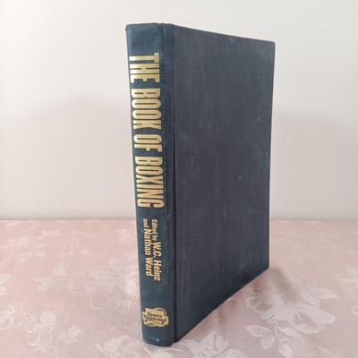 LOT 9: Collection of Boxing Books- The Life and Times of Sugar Ray Robinson, Bummy Davis vs Murder Inc., Jack Dempsey and Roaring 20s...