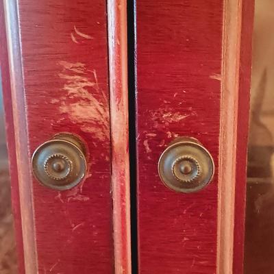 LOT 17: Vintage Breakfront China Cabinet