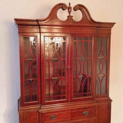 LOT 17: Vintage Breakfront China Cabinet