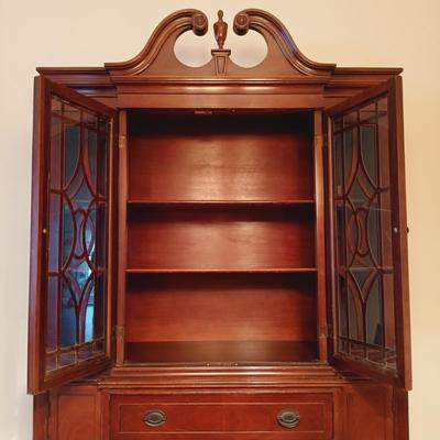 LOT 17: Vintage Breakfront China Cabinet