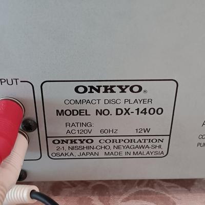 LOT 19: Onkyo DX-1400 Compact Disc Player