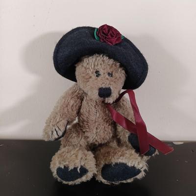 LOT 22: Boyd's Bears with Wood Step Stool, Olgemini Selections Picture Frame & More