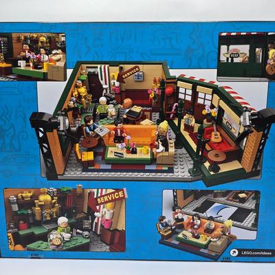 LOT 1: "I'll Be There For You..." Friends Lego Kit NIB