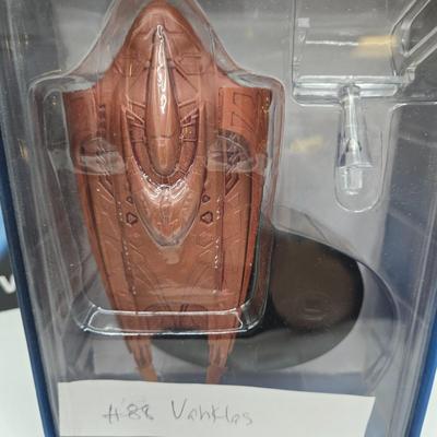 LOT 5: Star Trek Official Starship Collection Including Vahklas, Vulcan Survey Ship, and Ferengi Starship / All with Associated Books