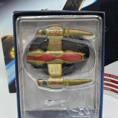 LOT 6: Star Trek Official Starship Collection Including Aeon, Holoship, and Racing Ship/ All with Associated Books
