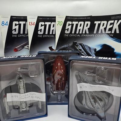 LOT 8: Star Trek Official Starship Collection Including NX-Alpha, City Ship, and Survey Ship / All with Associated Books