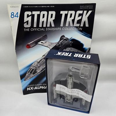 LOT 8: Star Trek Official Starship Collection Including NX-Alpha, City Ship, and Survey Ship / All with Associated Books
