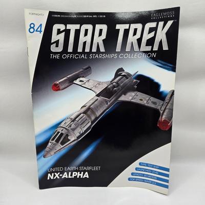 LOT 8: Star Trek Official Starship Collection Including NX-Alpha, City Ship, and Survey Ship / All with Associated Books