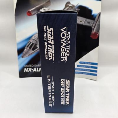 LOT 8: Star Trek Official Starship Collection Including NX-Alpha, City Ship, and Survey Ship / All with Associated Books