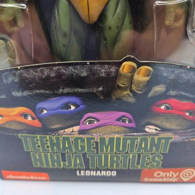 LOT 11: "Heroes in a Half Shell" TMNT Action Figures NIB