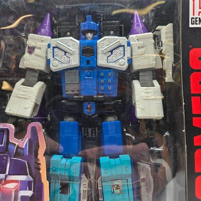 LOT 15: Transformers Titans Return Dreadnaut & Decepticon Overlord NIB