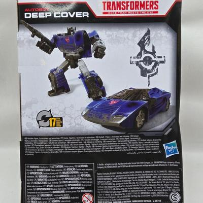LOT 20: Variety of Transformers Toys NIB
