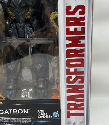 LOT 23: Transformers the Last Knight Megatron NIB