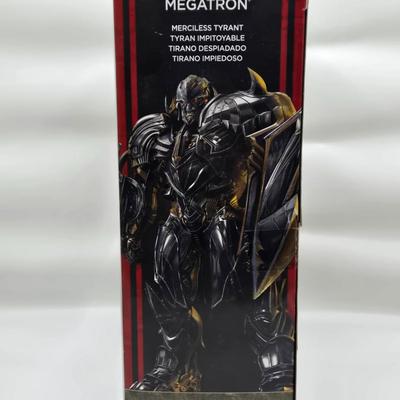 LOT 23: Transformers the Last Knight Megatron NIB
