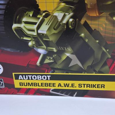 LOT 27: Transformers Heroic Autobot Bumblebee A.W.E. Striker and Ultimate X-Spanse NIB
