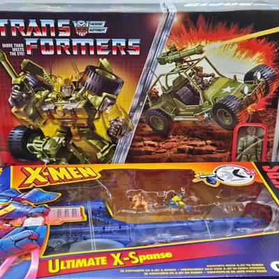 LOT 27: Transformers Heroic Autobot Bumblebee A.W.E. Striker and Ultimate X-Spanse NIB