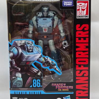 LOT 32: Variety of Transformers Studio Series Toys NIB