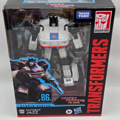LOT 32: Variety of Transformers Studio Series Toys NIB