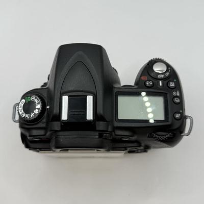 LOT 41: Nikon D90 DSLR Camera Body