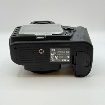 LOT 41: Nikon D90 DSLR Camera Body