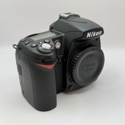 LOT 41: Nikon D90 DSLR Camera Body