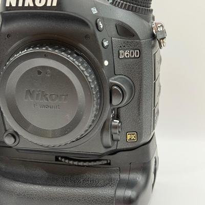 LOT 45: Nikon D600 DSLR Camera Body w/ [Pro]Master Vertical Battery Grip