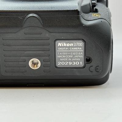 LOT 46: Nikon D700 DSLR Camera Body w/ Power2000 VP-MBD10 Vertical Battery Grip