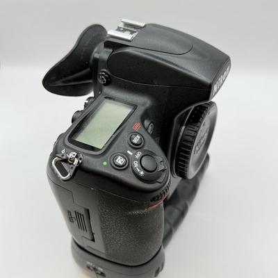 LOT 46: Nikon D700 DSLR Camera Body w/ Power2000 VP-MBD10 Vertical Battery Grip