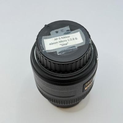 LOT 48: Nikon AF-S Micro Nikkor 40mm 1:2.8G f/2.8 Lens